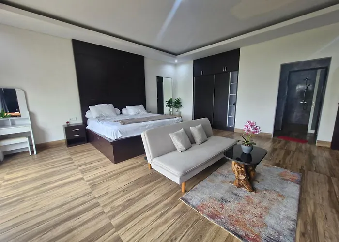 3 Bed Entire House In