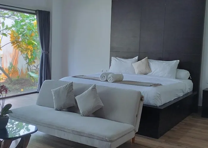 3 Bed Entire House In Jembrana