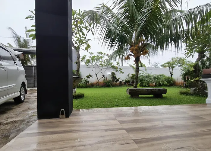 3 Bed Entire House In Ferienhaus Jembrana